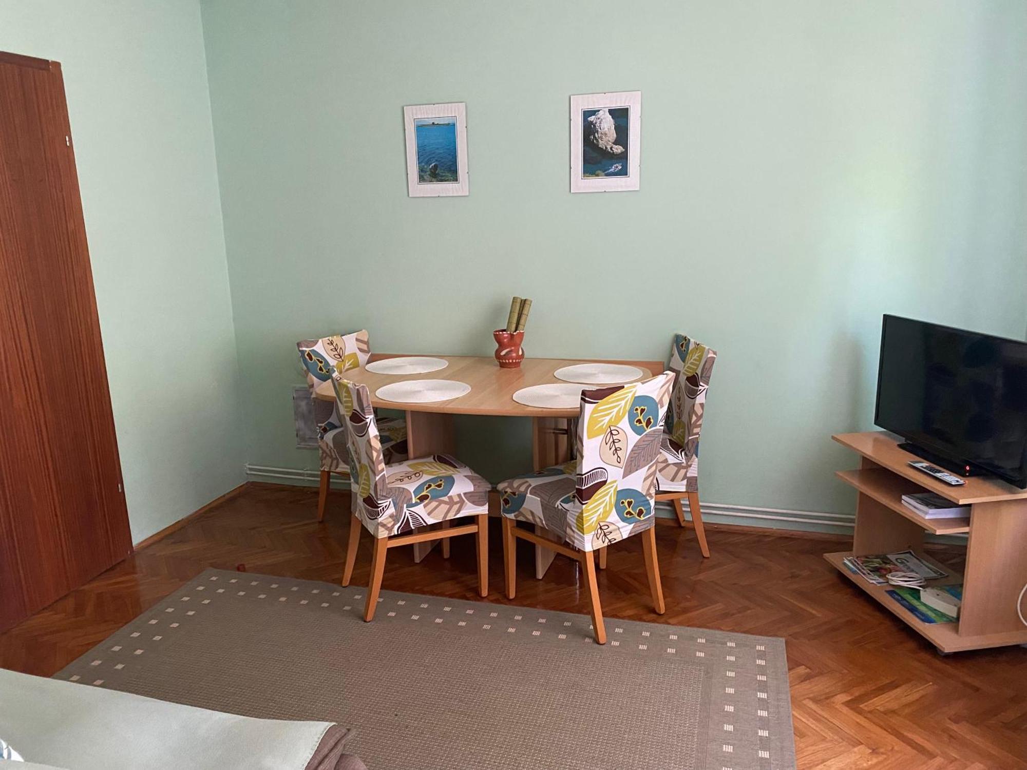 Apartments Topic & Krk Central Location 克尔克 外观 照片